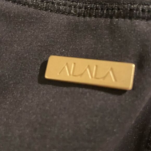 EUC Alala Freestyle Legging in Black & White Size XS - Picture 7 of 10